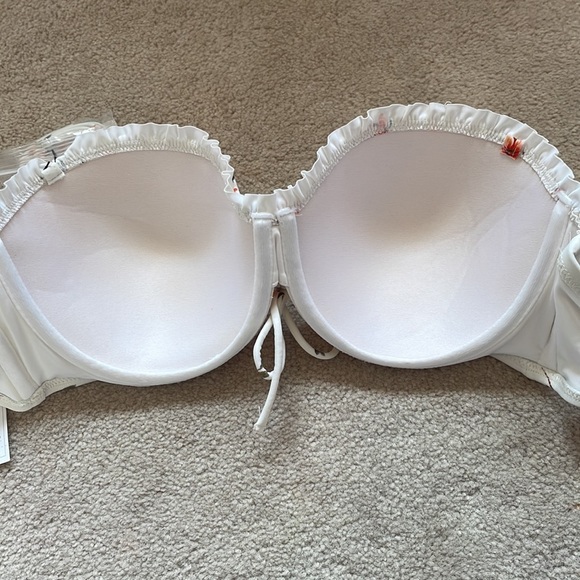 Floral Bikini Top - White and Orange - Picture 9 of 9